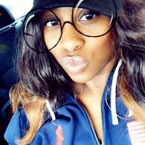 Meet your Posher, Bee